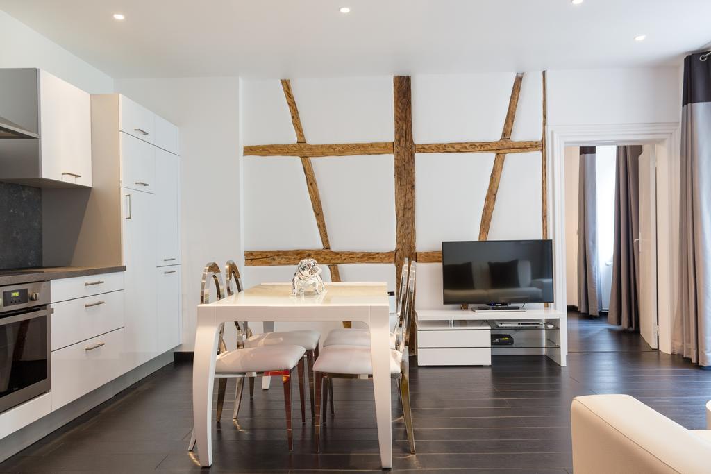 My Sweet Homes - Appartements Avec Spa Colmar Habitación foto